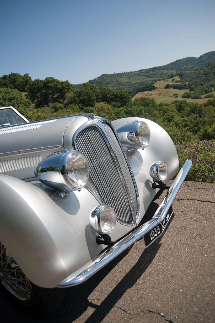 Детали экстерьера Delahaye 135 MS Sport Roadster par DeVillar 1938 года  (фото 7 из 57)